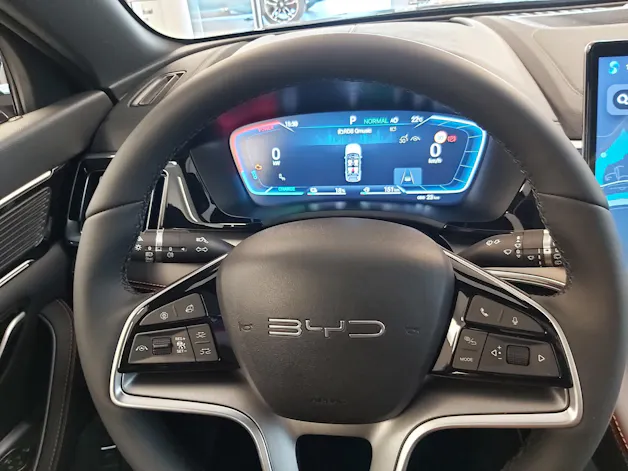 BYD Seal U DM-i Design AWD