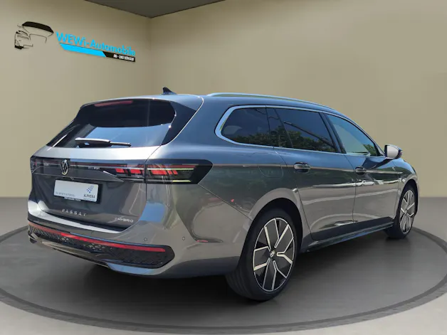 VW Passat Variant 1.5 TSI evo2 Plug-In- Hybrid R-Line DSG