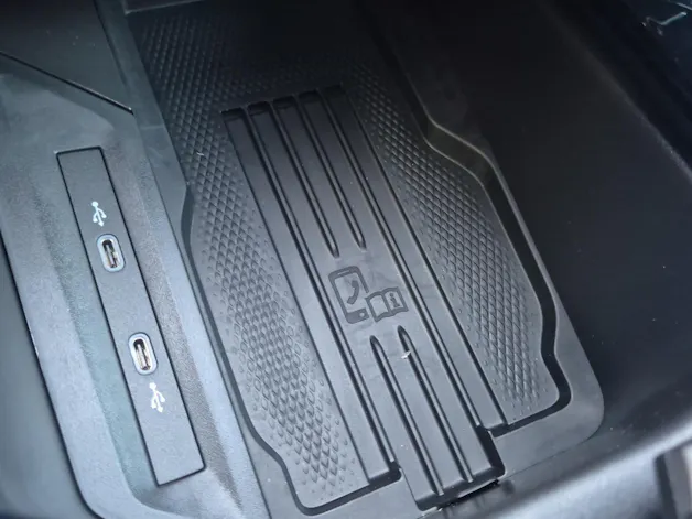 VW Passat Variant 1.5 TSI evo2 Plug-In- Hybrid R-Line DSG