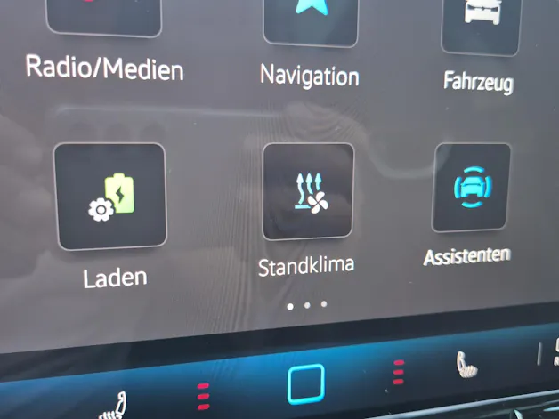 VW Passat Variant 1.5 TSI evo2 Plug-In- Hybrid R-Line DSG