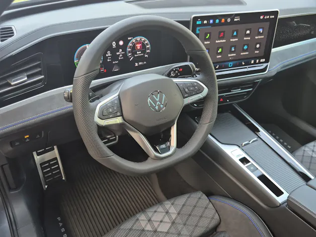 VW Passat Variant 1.5 TSI evo2 Plug-In- Hybrid R-Line DSG