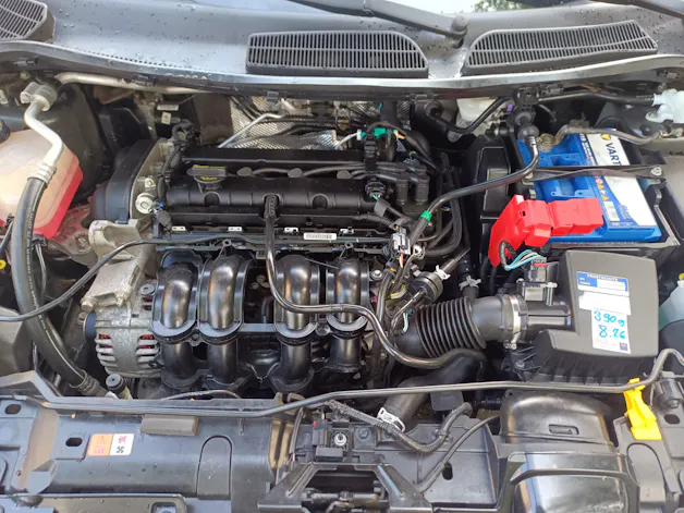 FORD Fiesta 1.6 16V Titanium