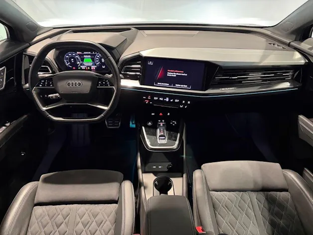 AUDI Q4 Sportback e-tron 50 quattro