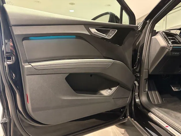 AUDI Q4 Sportback e-tron 50 quattro