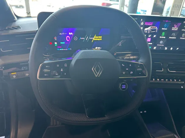 RENAULT R5 E-Tech Comfort Range 52 kWh Iconic Five