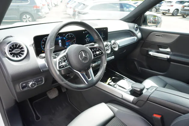 MERCEDES-BENZ GLB 220 d 4Matic Progressive 8G-Tronic 7-PLÄTZER!!!