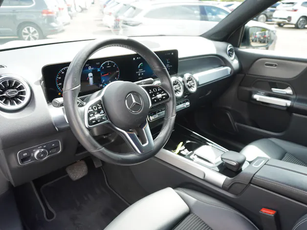 MERCEDES-BENZ GLB 220 d 4Matic Progressive 8G-Tronic 7-PLÄTZER!!!