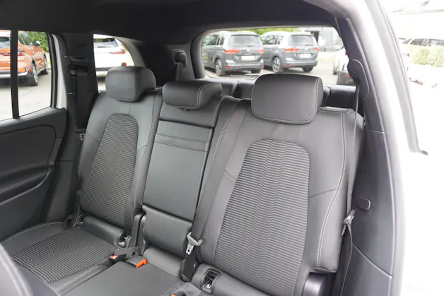 MERCEDES-BENZ GLB 220 d 4Matic Progressive 8G-Tronic 7-PLÄTZER!!!