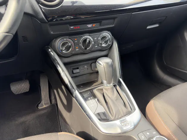 MAZDA 2 SKYACTIV-G 90 Ambition Automat