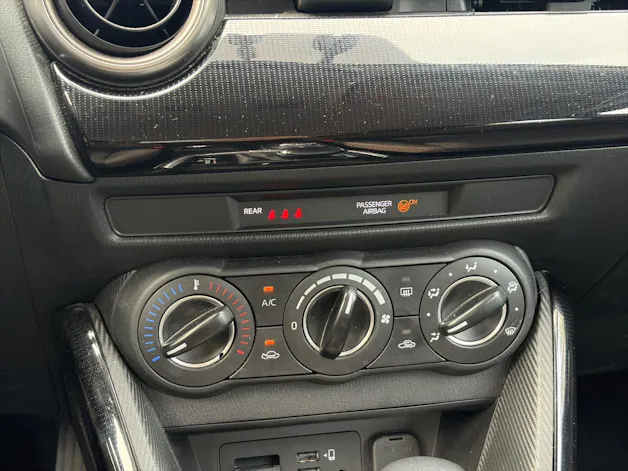 MAZDA 2 SKYACTIV-G 90 Ambition Automat