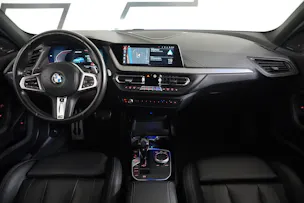 BMW M135i xDrive Steptronic