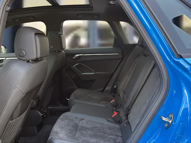 AUDI RS Q3 2.5 TFSI quattro S tronic Turboblau