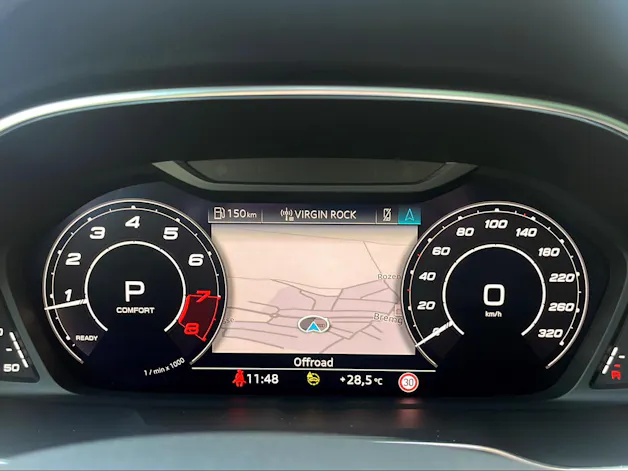 AUDI RS Q3 2.5 TFSI quattro S tronic Turboblau