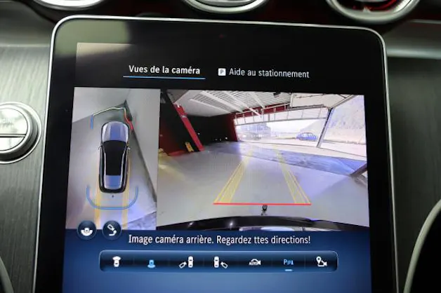 MERCEDES-BENZ C 220 d T 4M Swiss Star