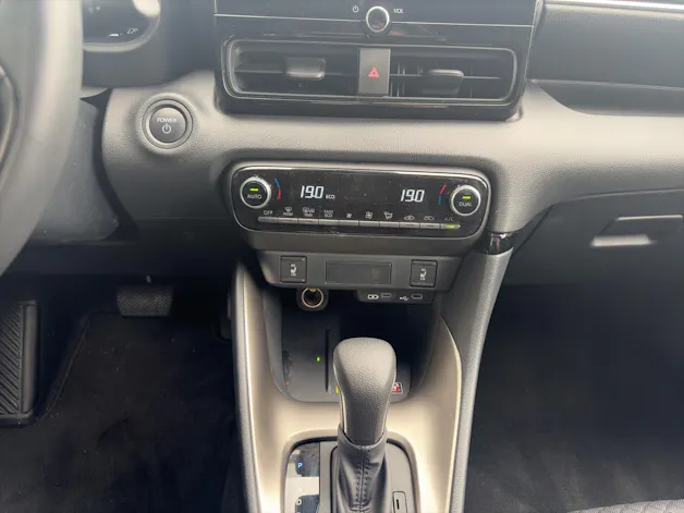 MAZDA 2 Hybrid Homura Plus