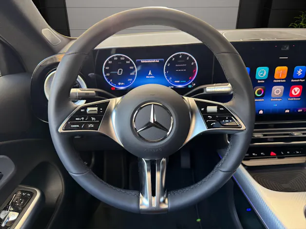 MERCEDES-BENZ CLA 200 8G-DCT 4Matic