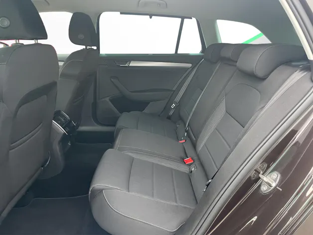 SKODA Superb Combi 1.5 TSI ACT Ambition DSG