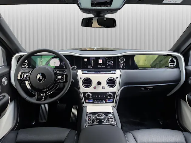 Rolls Royce ROLLS-ROYCE Cullinan Serie II - Neuwagen - CRYSTAL OVER BLACK