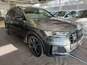 AUDI SQ7 TFSI quattro | CH | Audi Garantie 2027 | NP: 170K | 22" | Black Optik | Massage | Pano | 7Sitz |