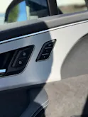 AUDI SQ7 TFSI quattro | CH | Audi Garantie 2027 | NP: 170K | 22" | Black Optik | Massage | Pano | 7Sitz |