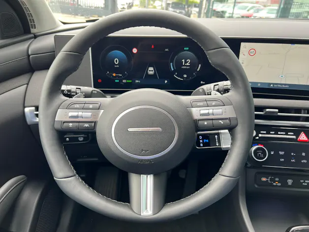 HYUNDAI Tucson 1.6 TGDI HEV Amplia 2WD