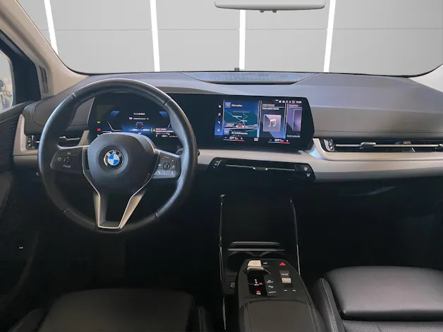 BMW 218i Active Tourer DKG