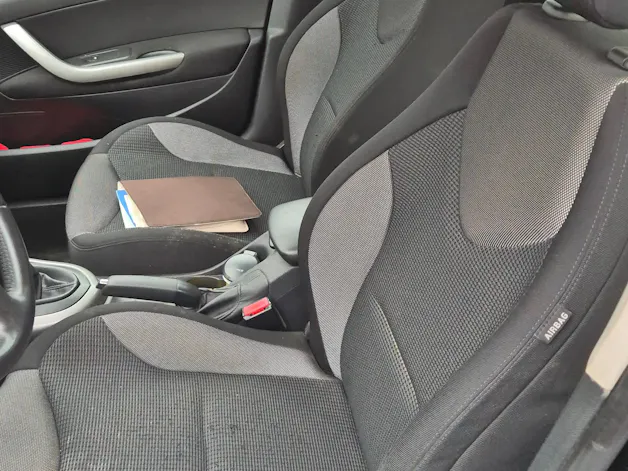 PEUGEOT 308 1.6 16V VTI Lion Ed.