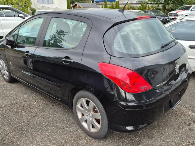 PEUGEOT 308 1.6 16V VTI Lion Ed.