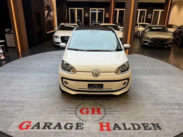 VW Up 1.0 MPI 75 Black / White ASG