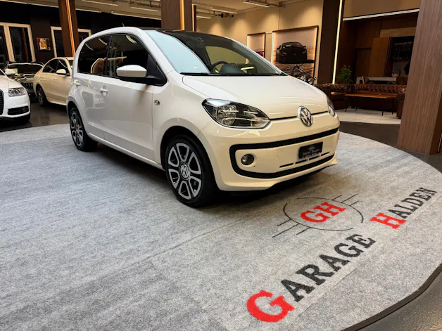 VW Up 1.0 MPI 75 Black / White ASG