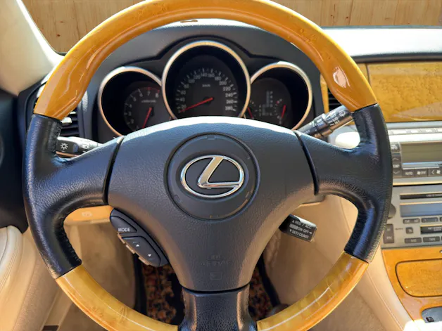 Lexus SC 430