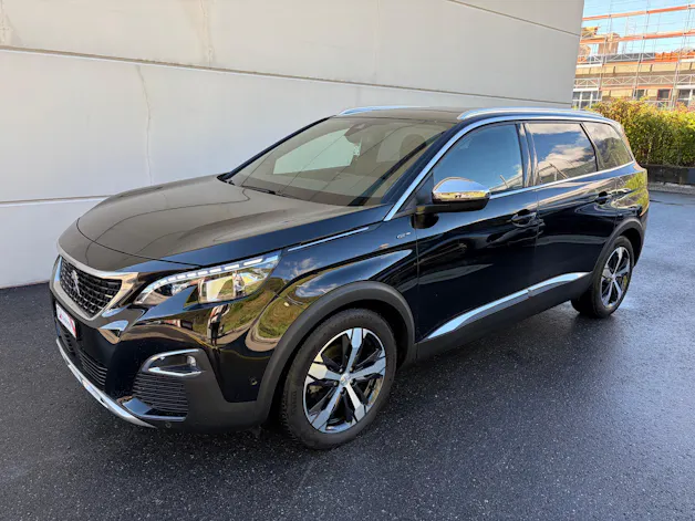 PEUGEOT 5008 2.0 BlueHDi 180 GT