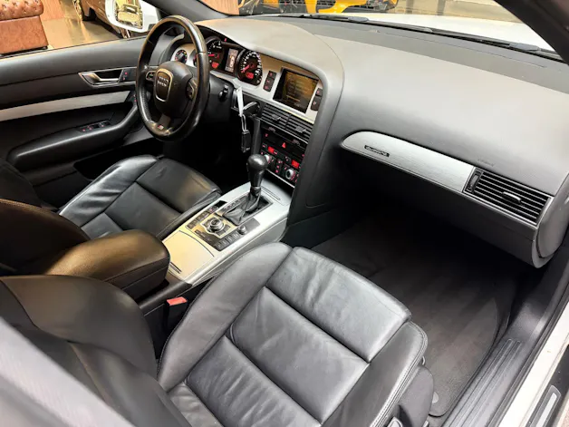 AUDI A6 3.0 V6 TDI quattro T-Tronic
