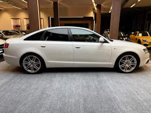 AUDI A6 3.0 V6 TDI quattro T-Tronic