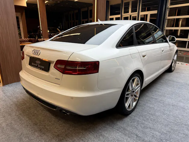 AUDI A6 3.0 V6 TDI quattro T-Tronic