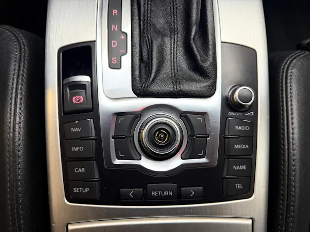 AUDI A6 3.0 V6 TDI quattro T-Tronic
