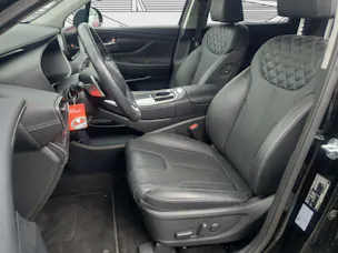 HYUNDAI Santa Fe 1.6 HEV Amplia Auto. 7 places