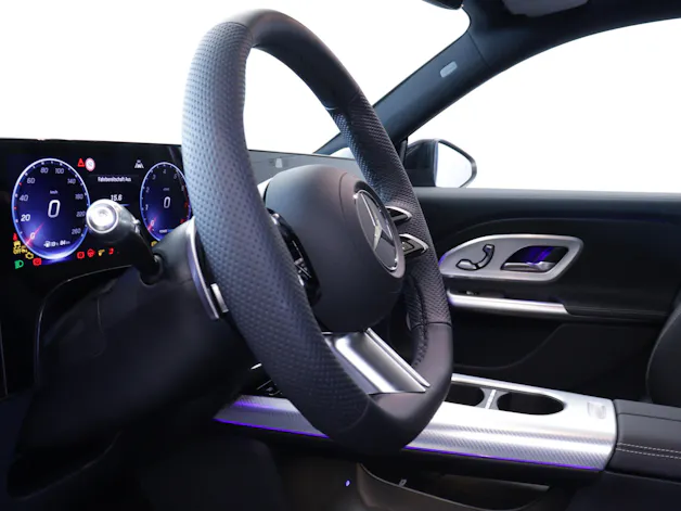MERCEDES-BENZ GLB 220 4matic