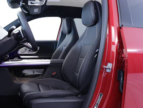 immagine del veicolo MERCEDES-BENZ GLB 220 4matic