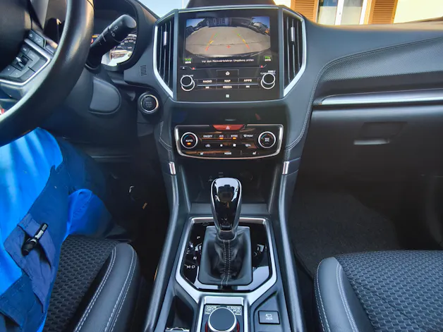 Subaru Forester Station 2.0i e-Boxer Swiss Plus