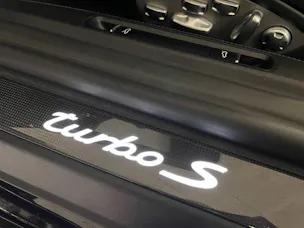 PORSCHE 911 Turbo S Cabriolet