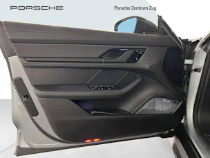 PORSCHE Taycan Turbo S
