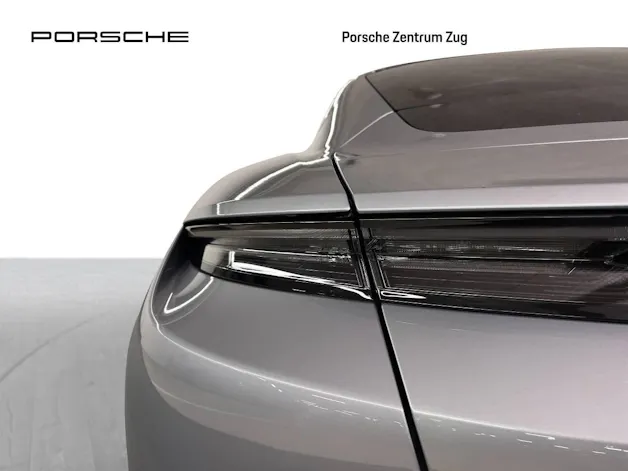 PORSCHE Taycan Turbo S