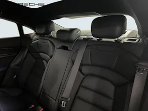 PORSCHE Taycan Turbo S