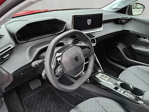 PEUGEOT 208 1.2 Hybrid Allure