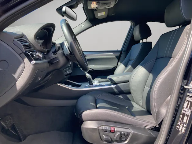 BMW X4 M40i