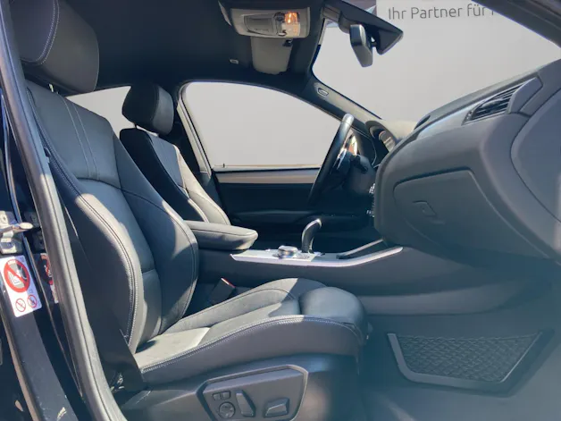 BMW X4 M40i