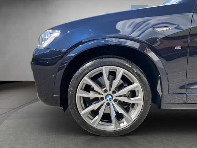 BMW X4 M40i
