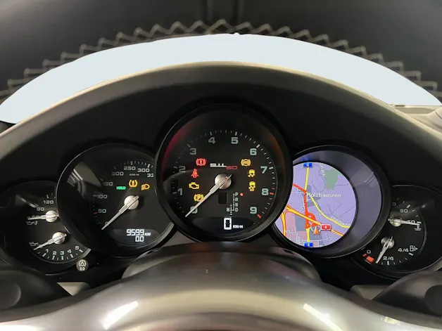 PORSCHE 911 Jubiläumsmodell 50 Jahre 911