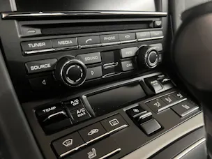 PORSCHE 911 Jubiläumsmodell 50 Jahre 911